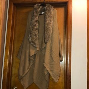 Brown shawl